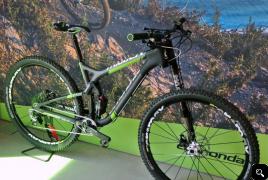  2015 CANNONDALE Trigger Carbon Team