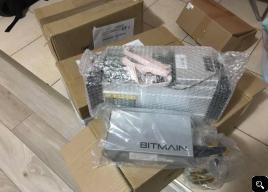 Bitmain Antminer S9 13.5 TH/s + PSU APW3