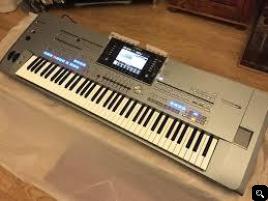 :Yamaha Tyros 5 